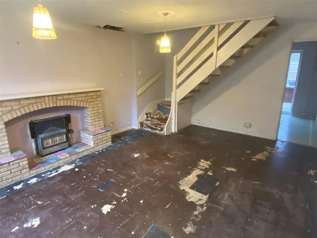 2 bed Semi-Detached