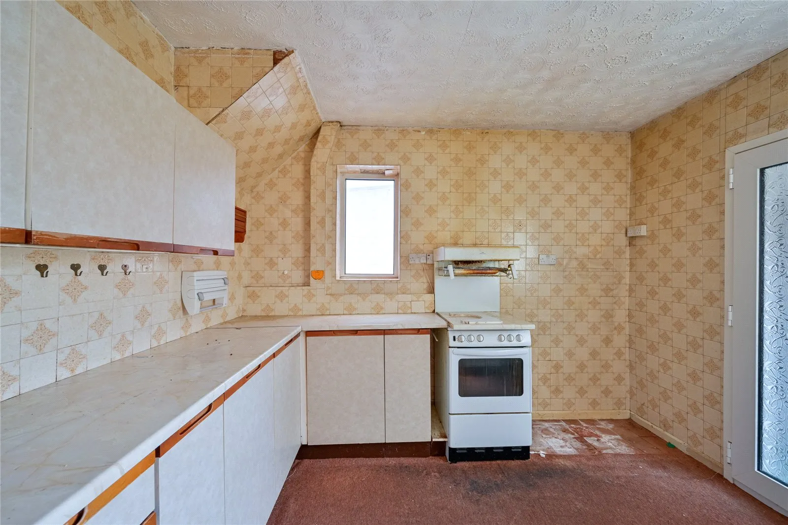 3 bed End of Terrace