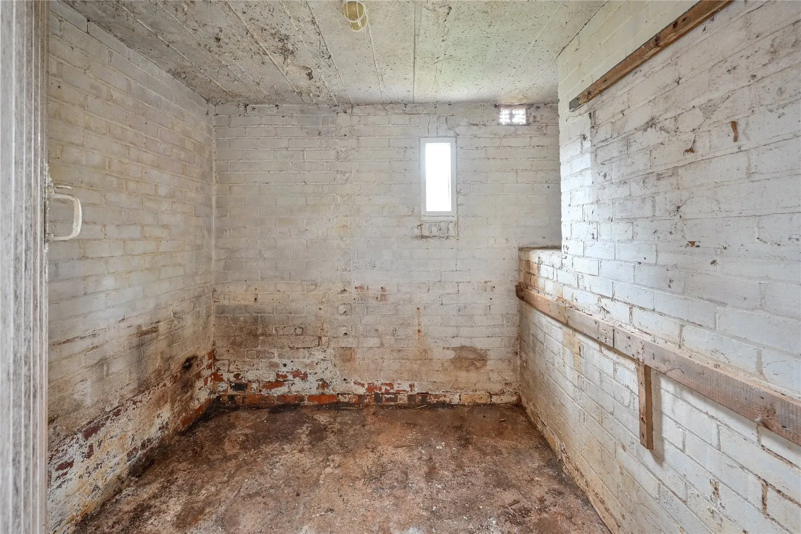 3 bed End of Terrace