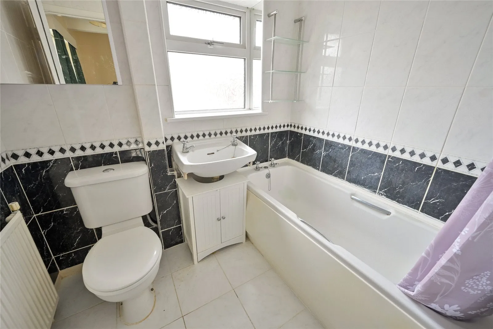 3 bed End of Terrace