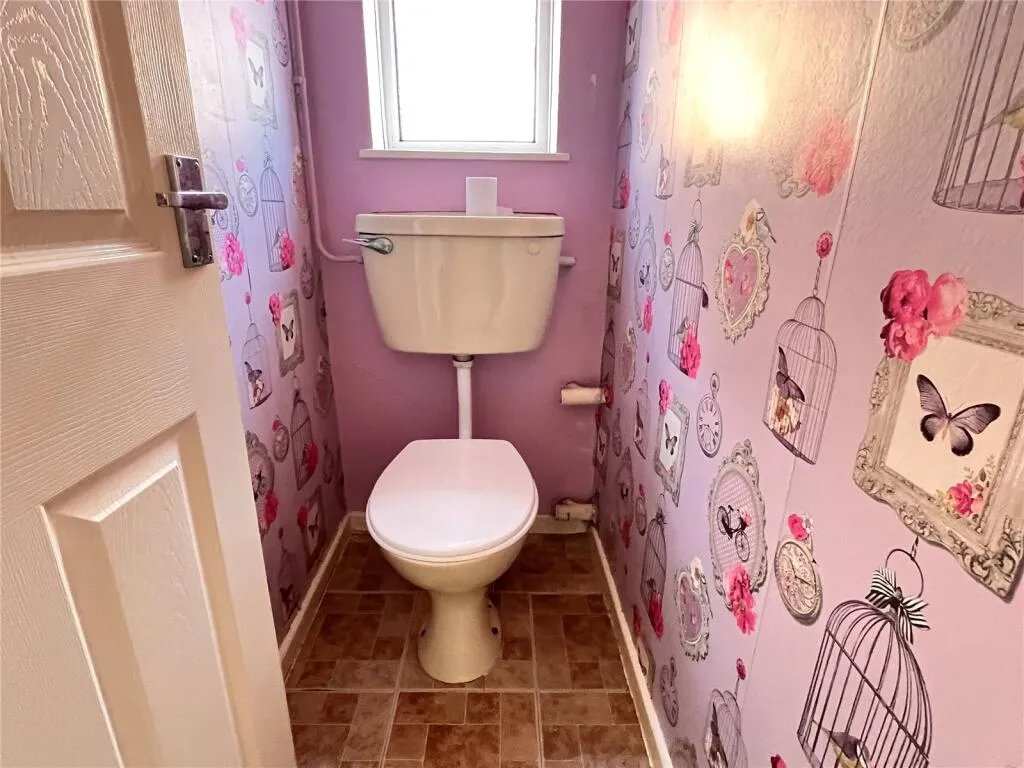 2 bed Semi-Detached