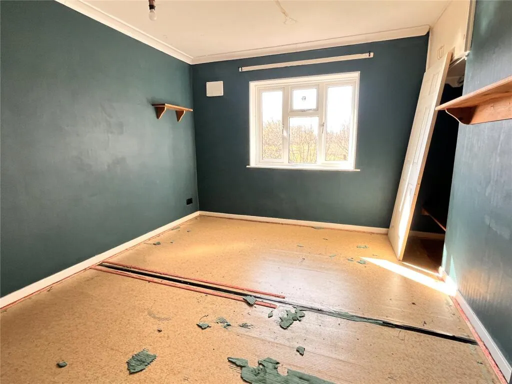 2 bed Semi-Detached