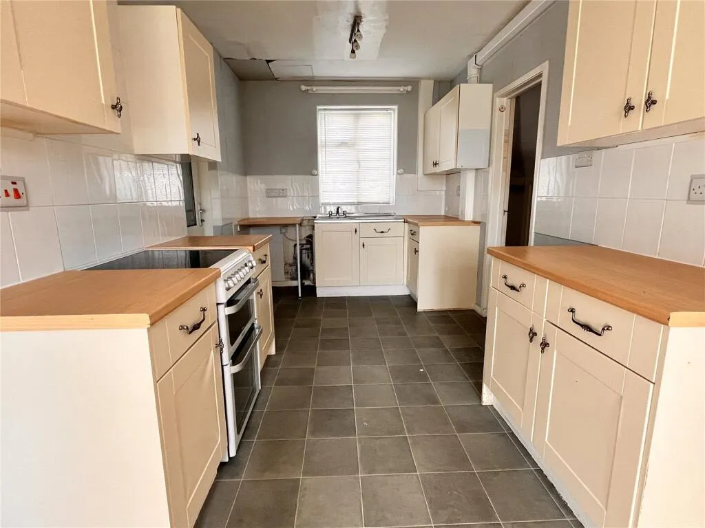 2 bed Semi-Detached