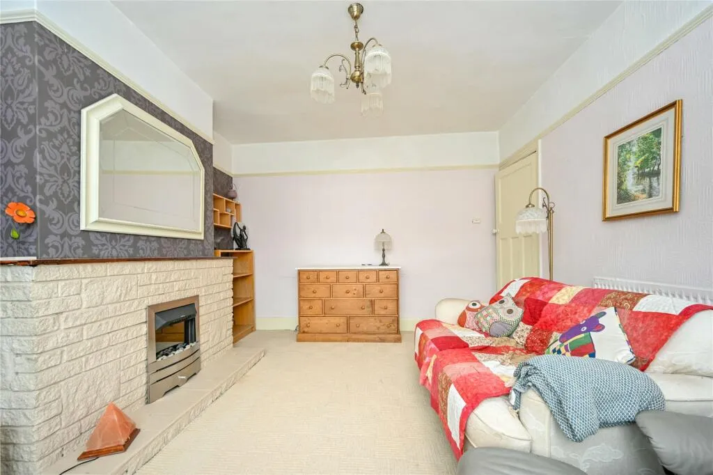 3 bed Terraced