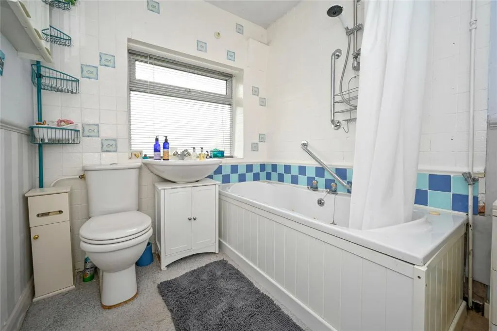 3 bed Terraced