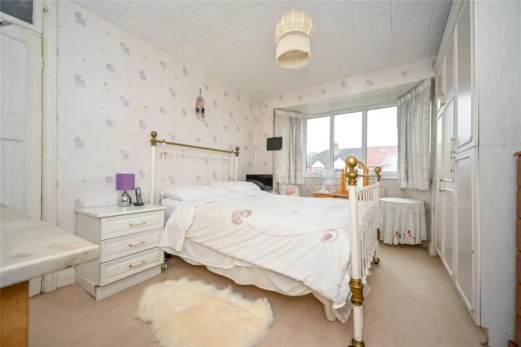 3 bed Terraced