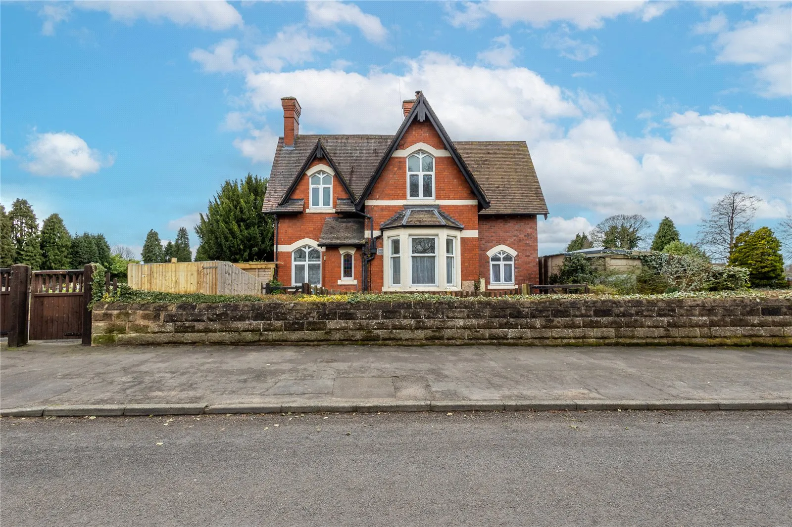 3 bed Detached
