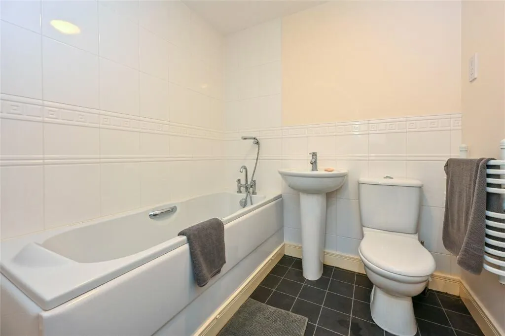 2 bed Apartment