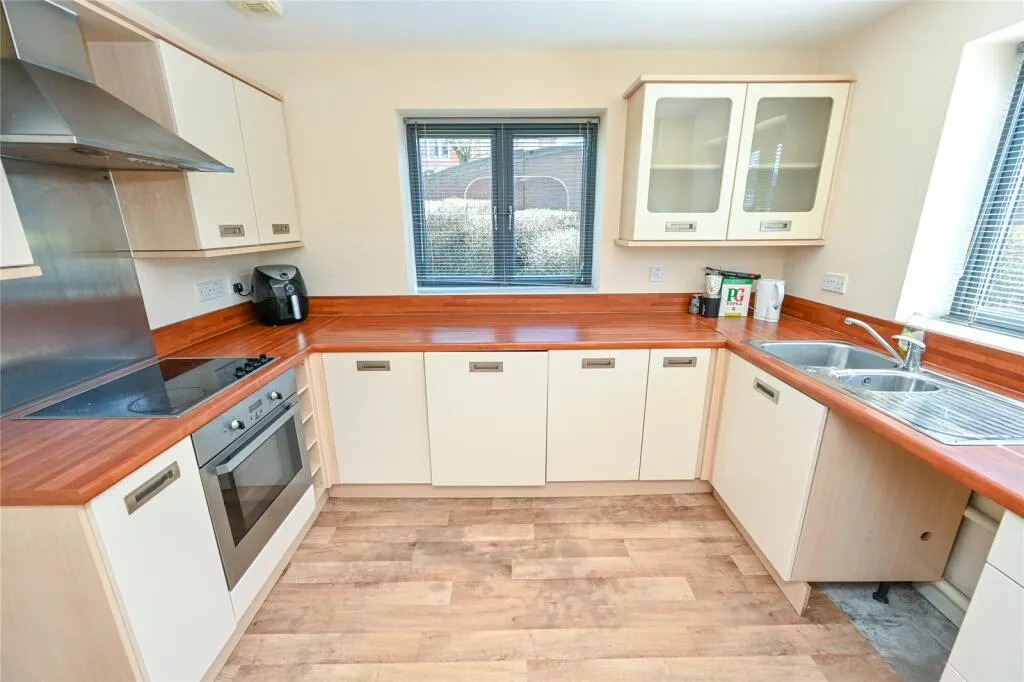 2 bed Apartment