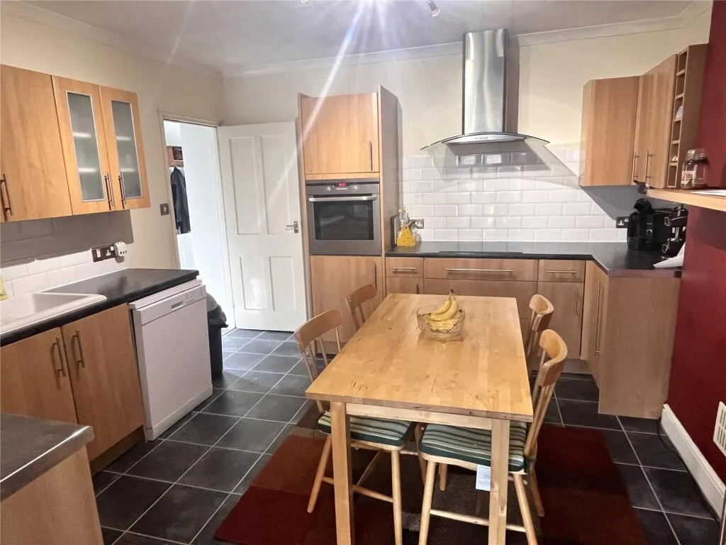 3 bed Semi-Detached