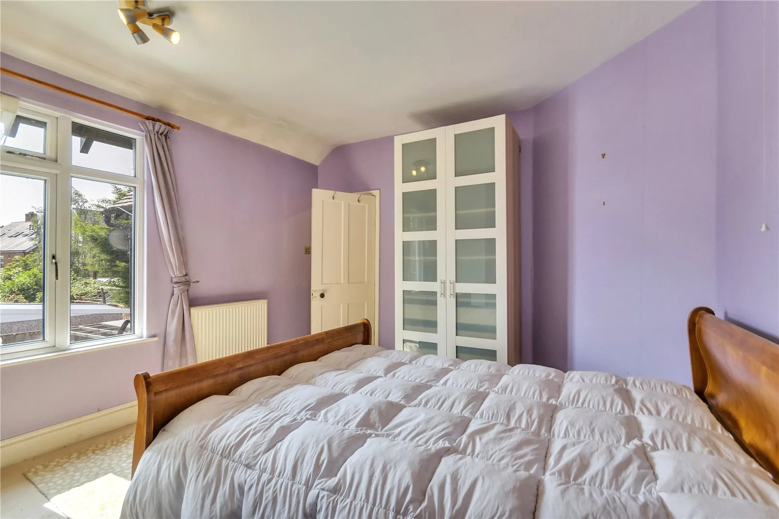 3 bed Semi-Detached