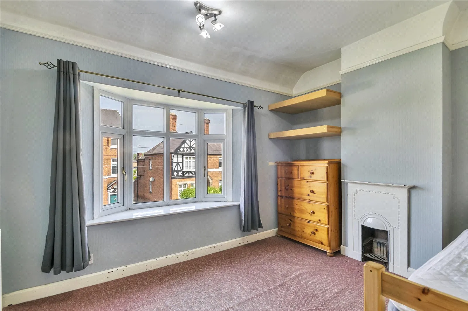 3 bed Semi-Detached