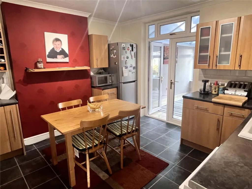 3 bed Semi-Detached