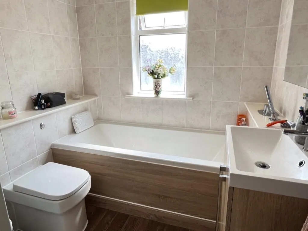 3 bed Semi-Detached