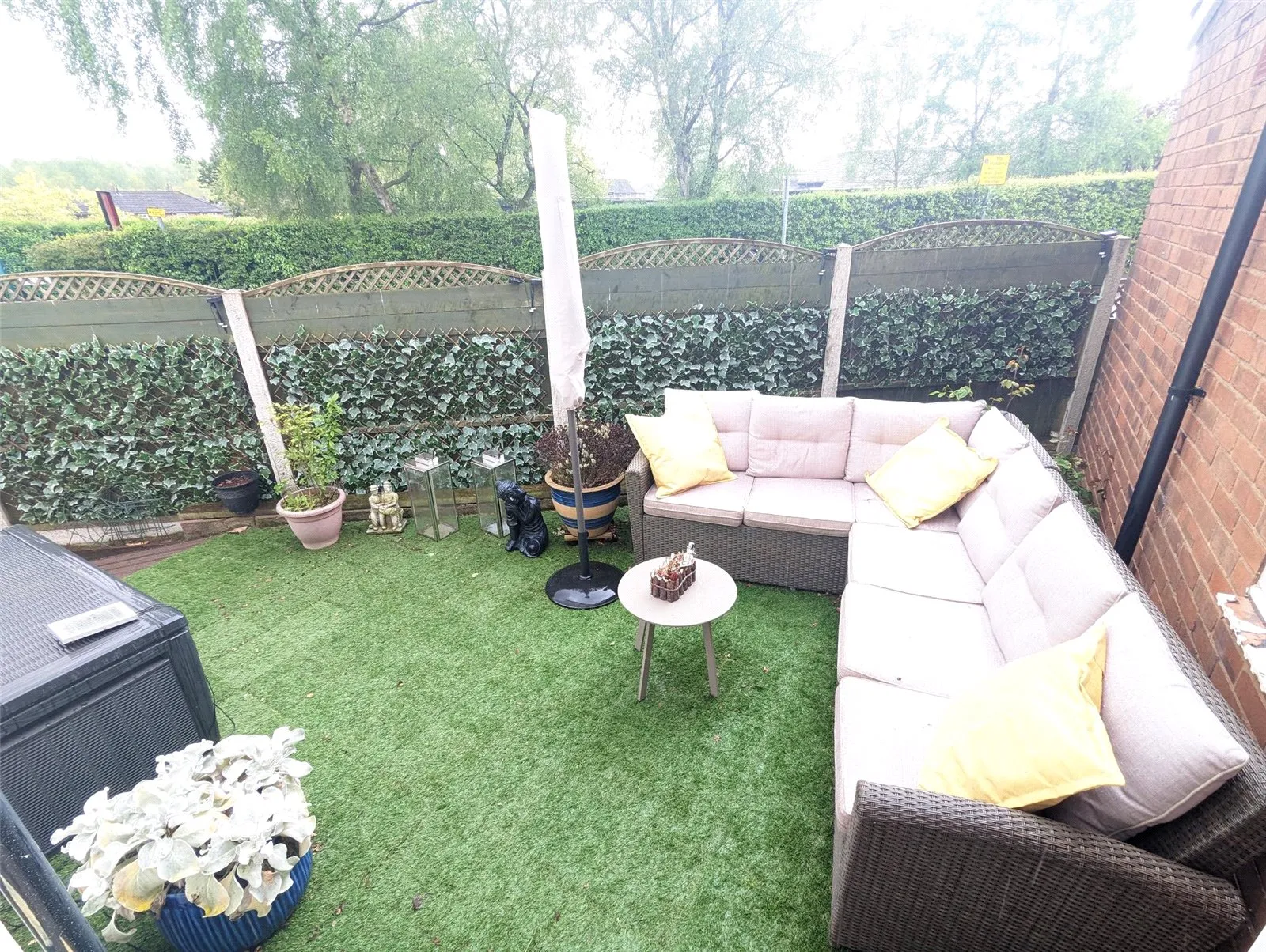 5 bed Detached