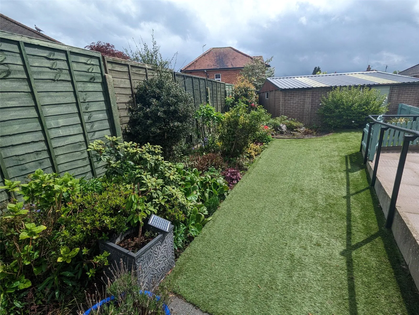 5 bed Detached