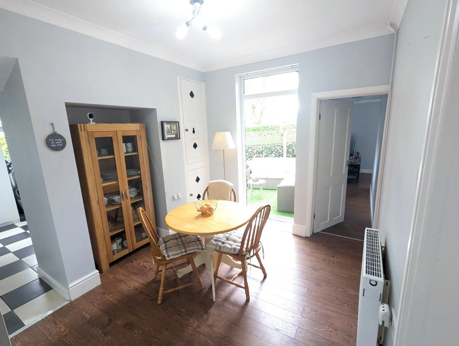 5 bed Detached