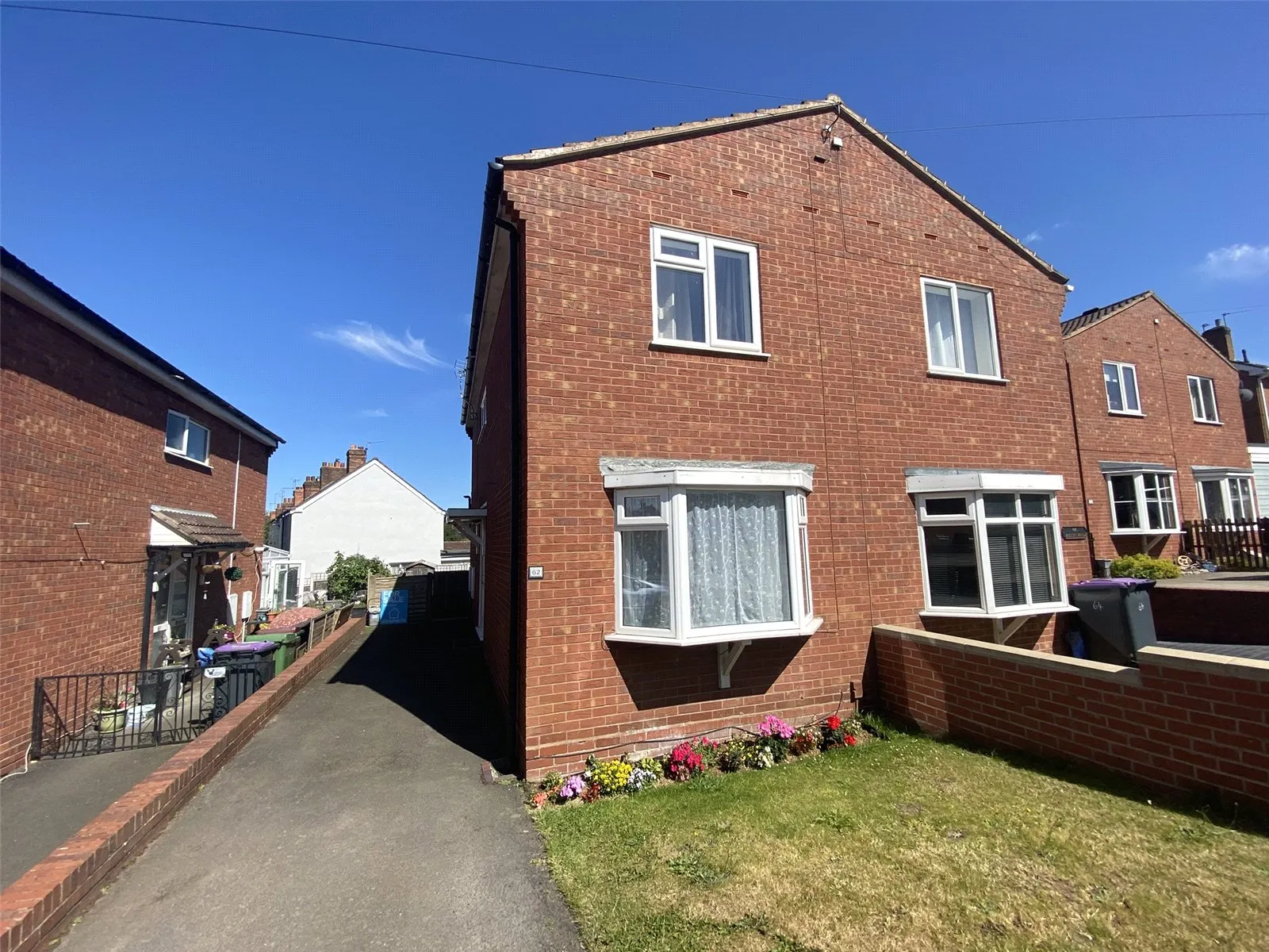 2 bed Semi-Detached