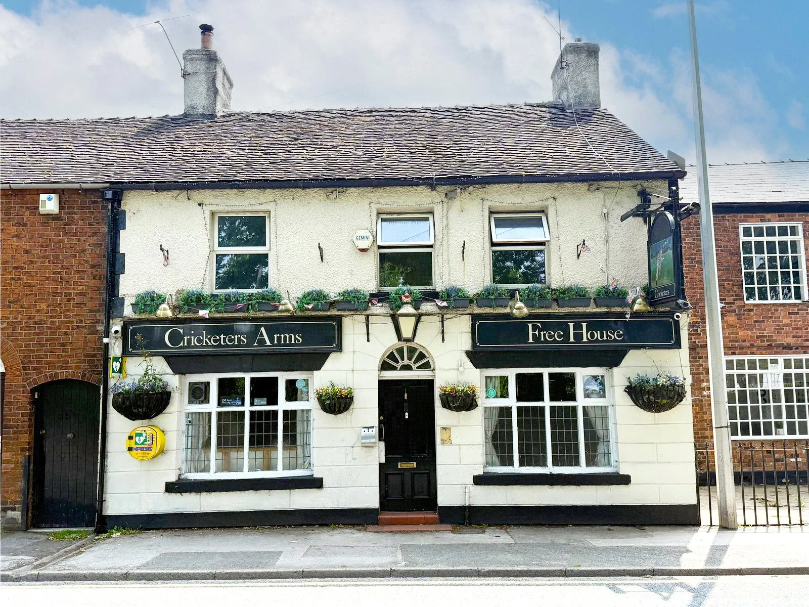 2 bed Pub