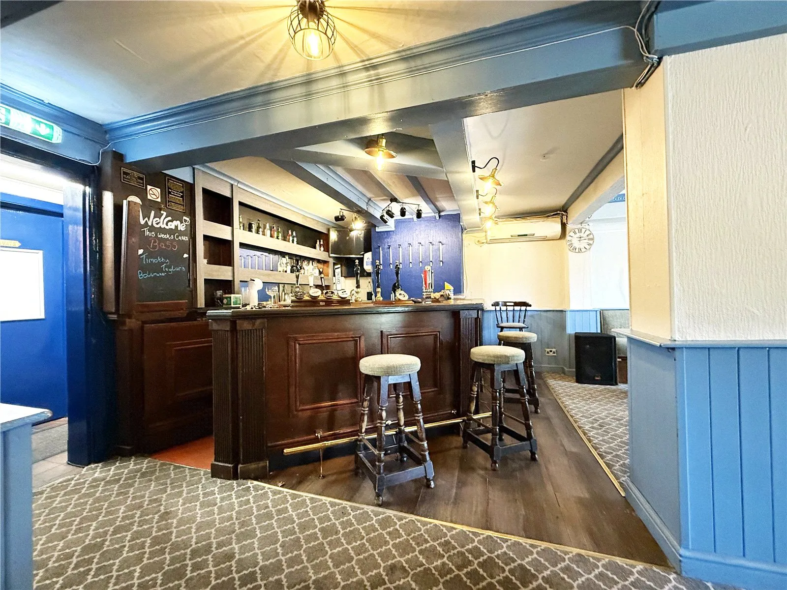 2 bed Pub