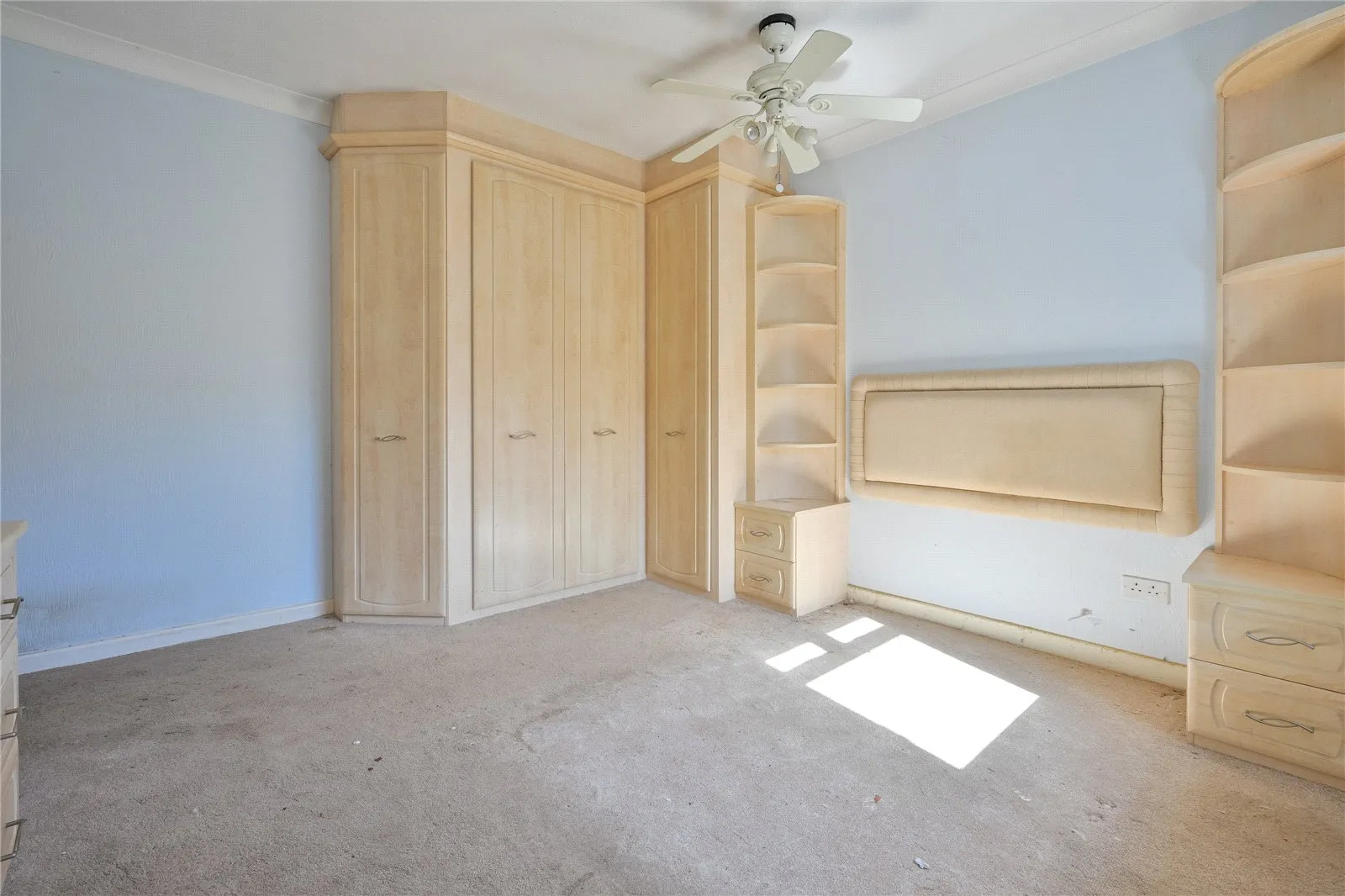 2 bed Detached Bungalow