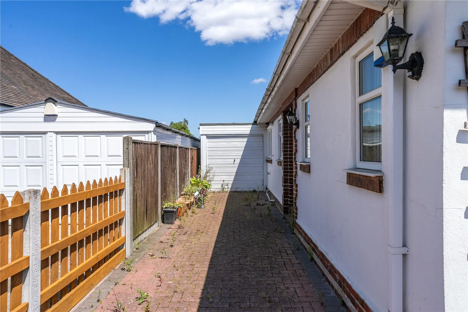 3 bed Detached Bungalow