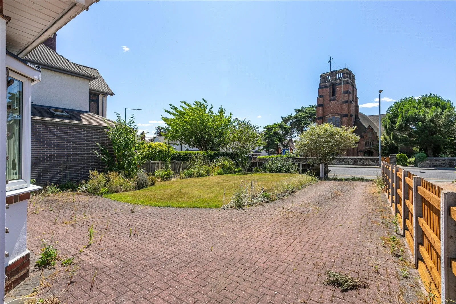 3 bed Detached Bungalow