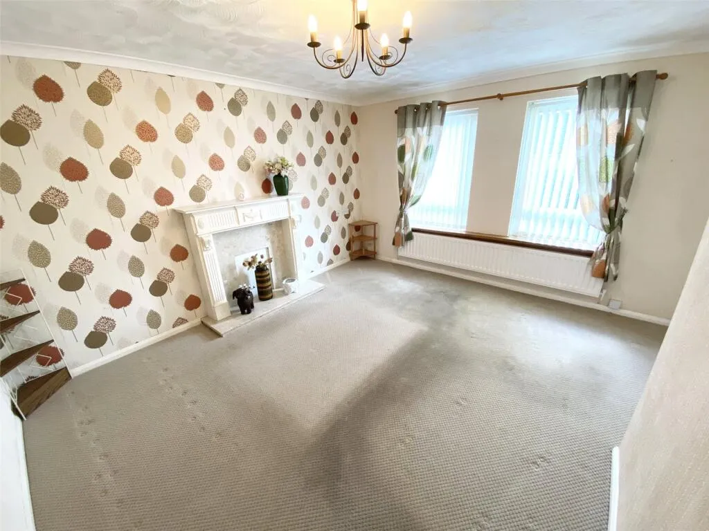 2 bed Ground Maisonette