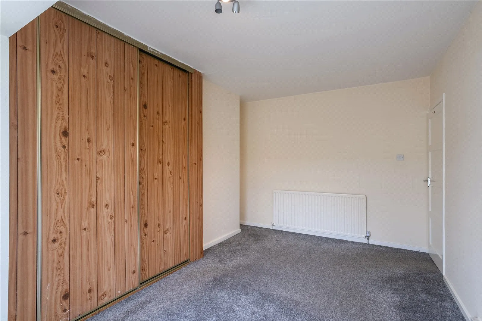 3 bed Semi-Detached