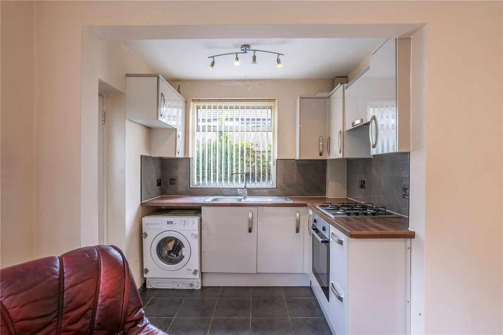 3 bed Semi-Detached
