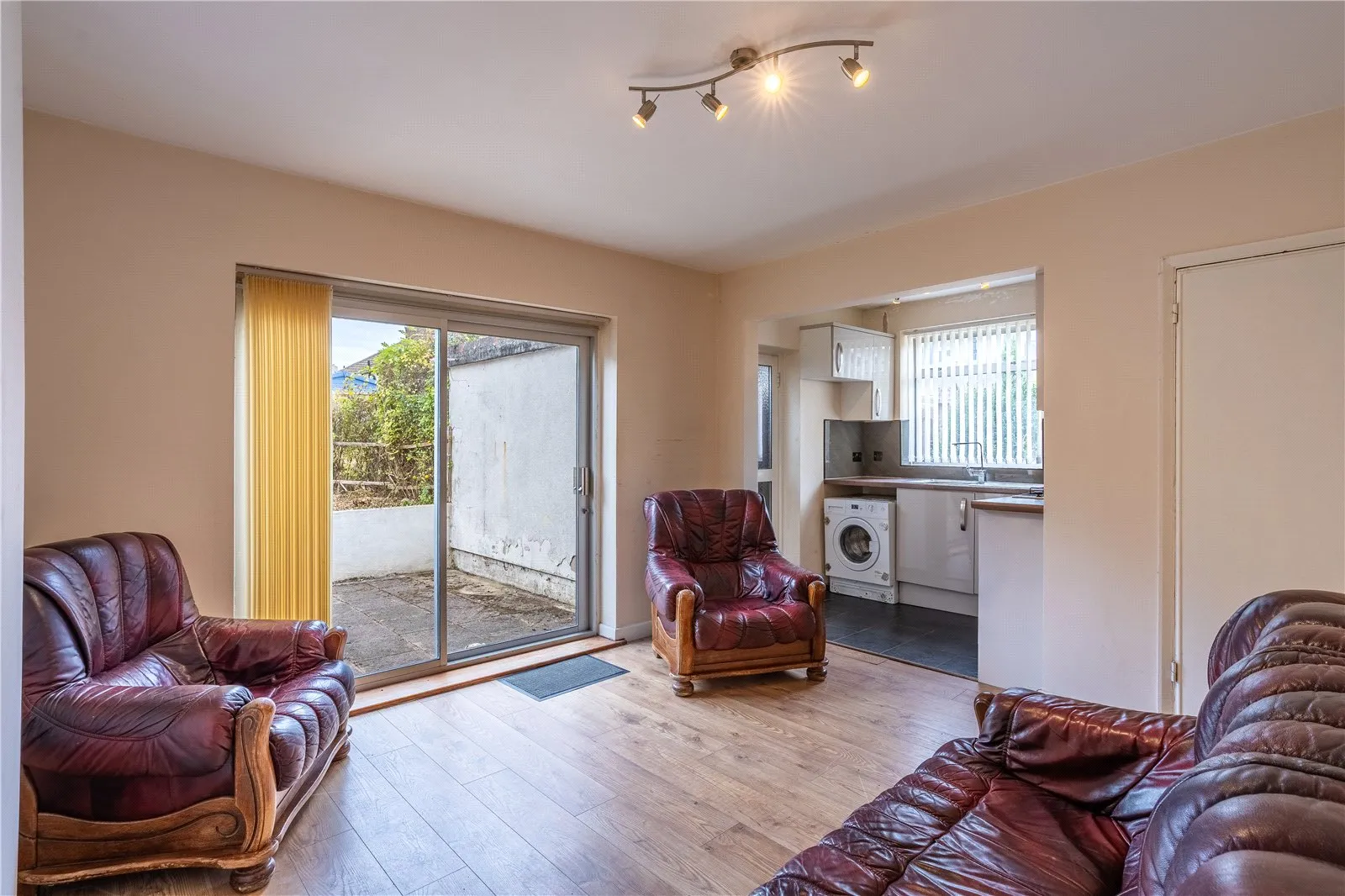 3 bed Semi-Detached
