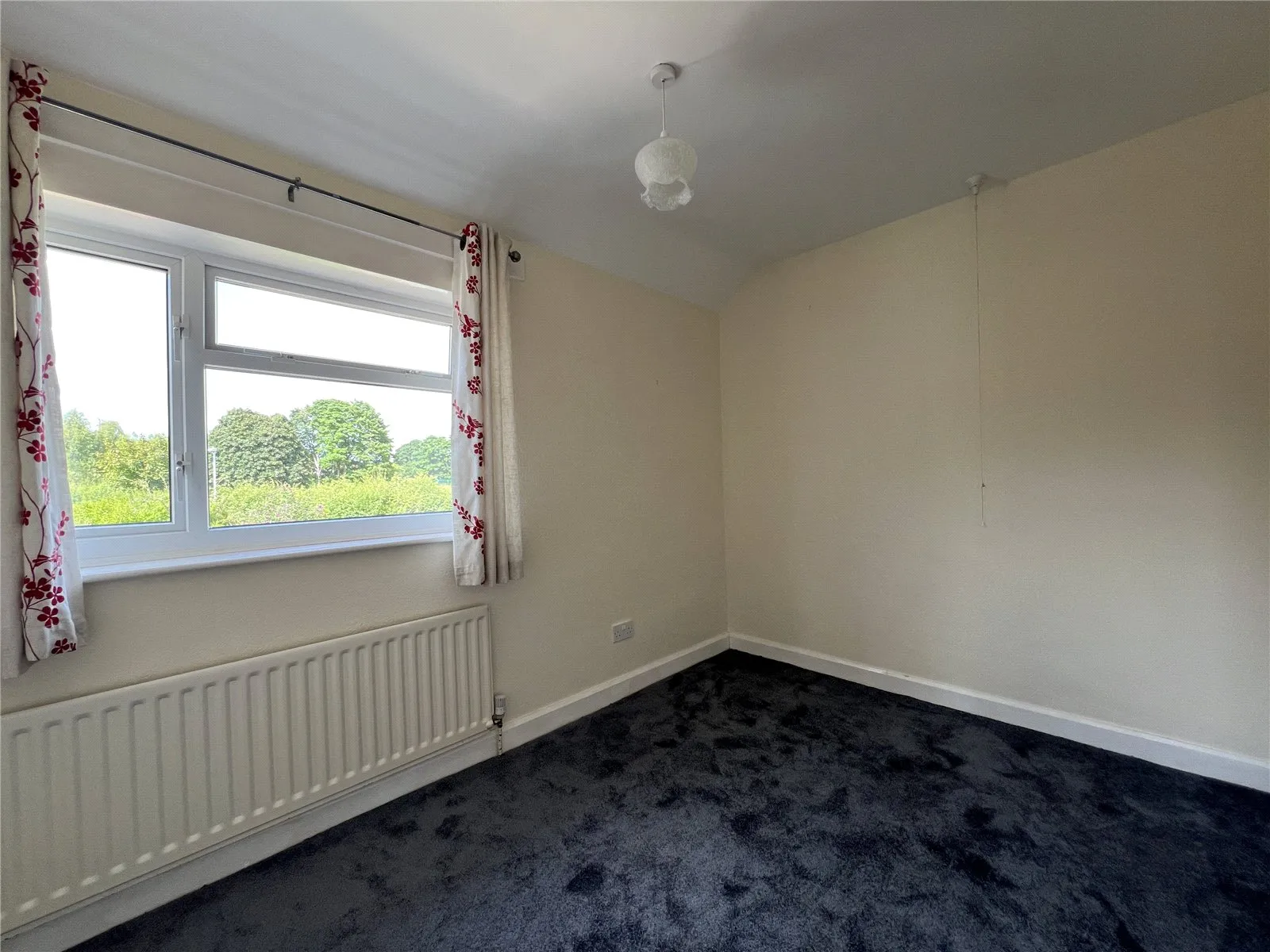 2 bed Semi-Detached