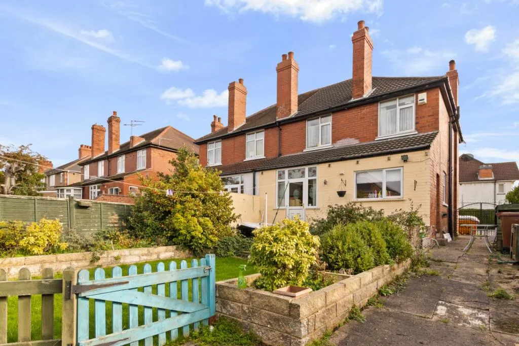 3 bed Semi-Detached