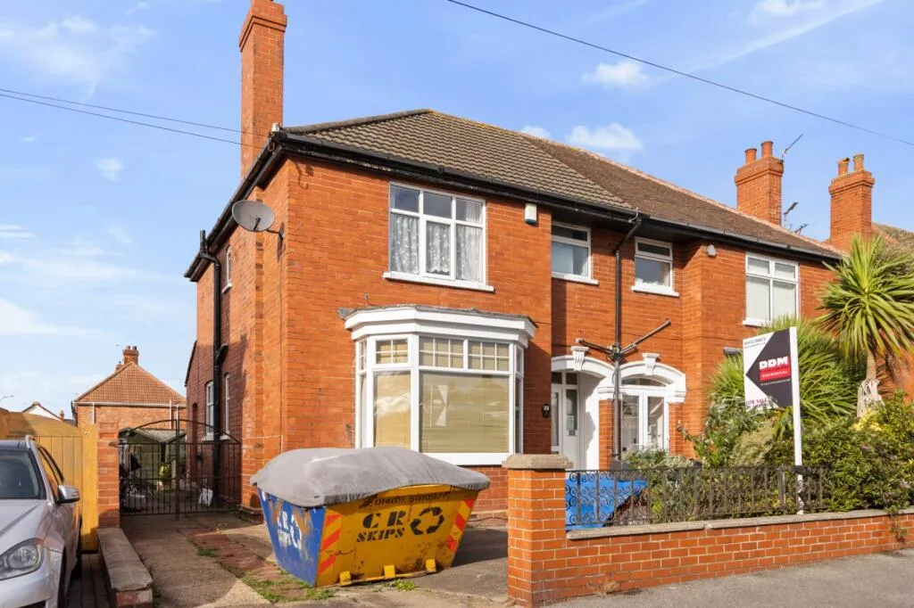 3 bed Semi-Detached