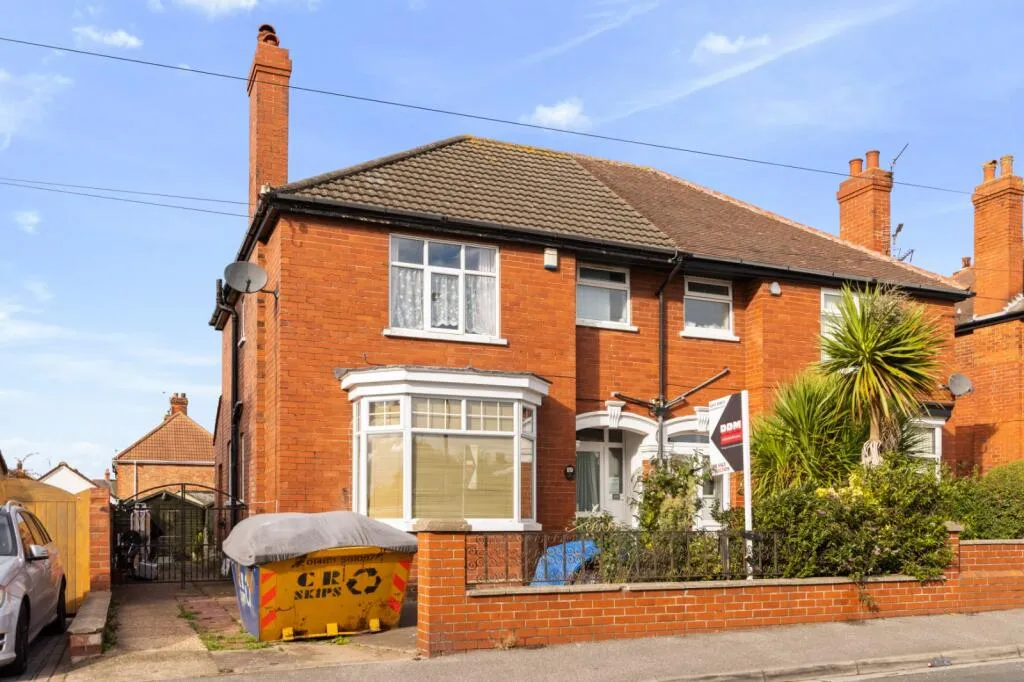 3 bed Semi-Detached
