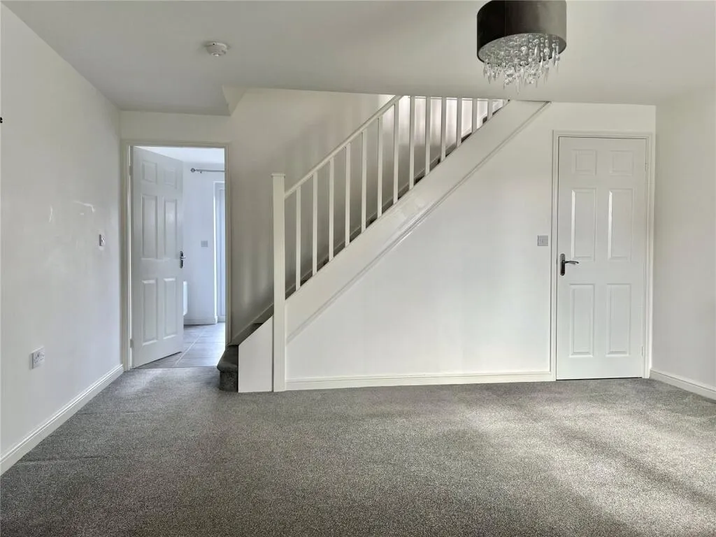 3 bed Semi-Detached