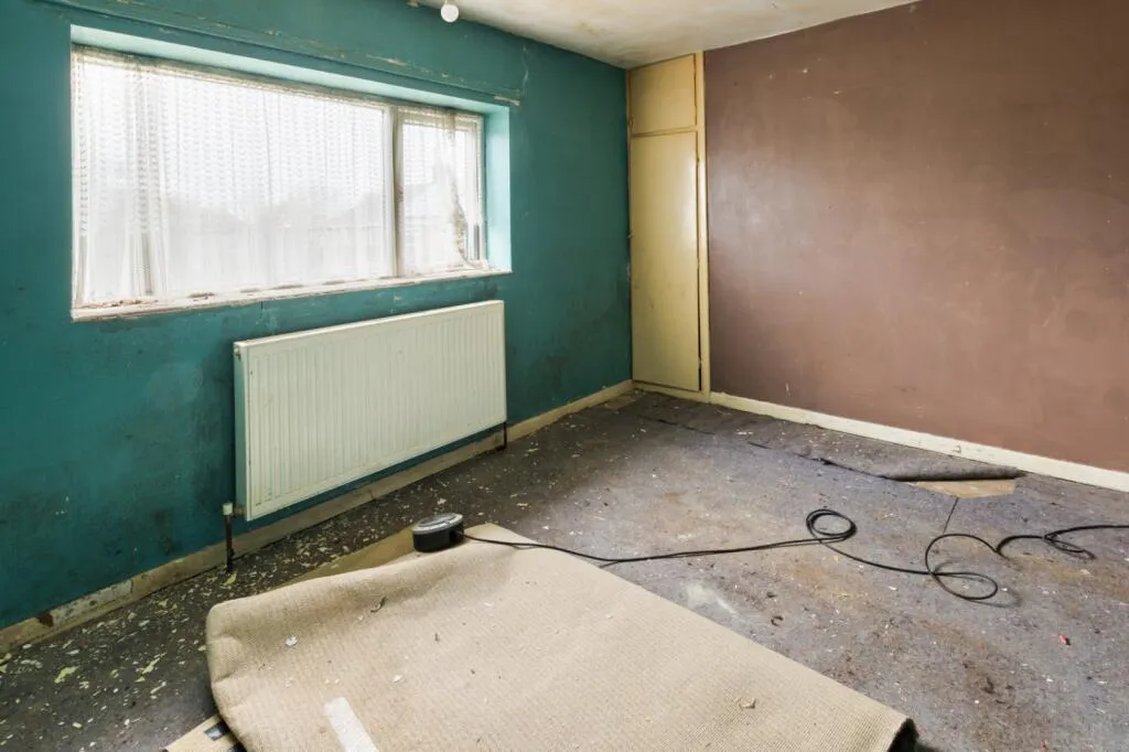 3 bed End of Terrace