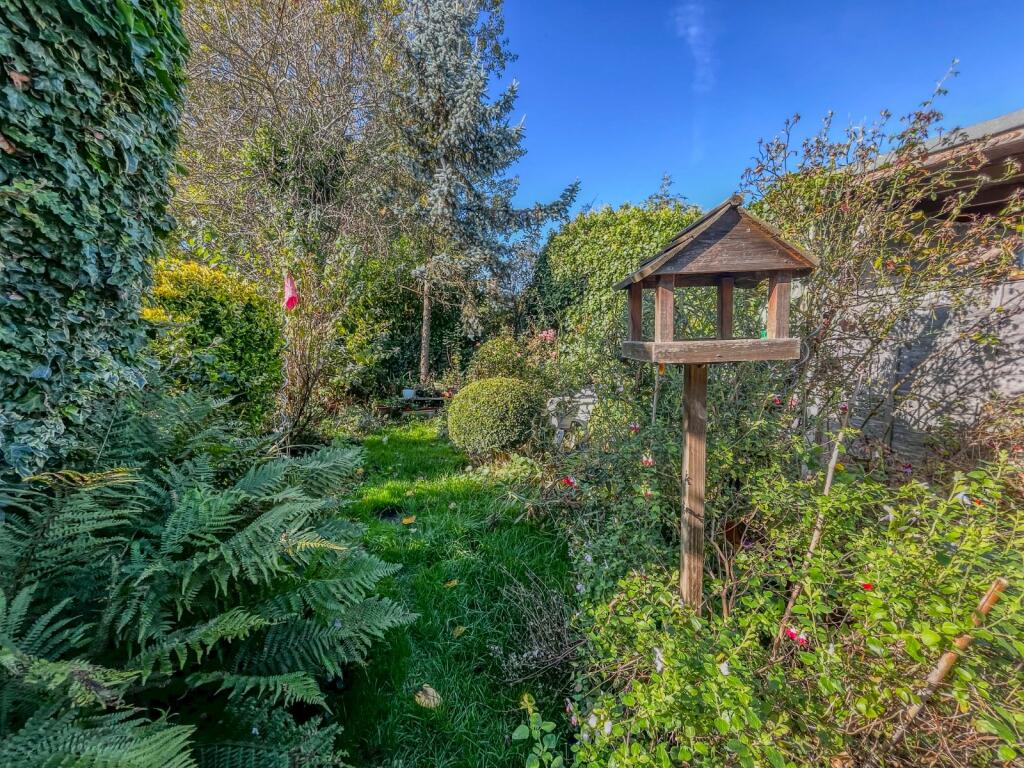 2 bed Terraced