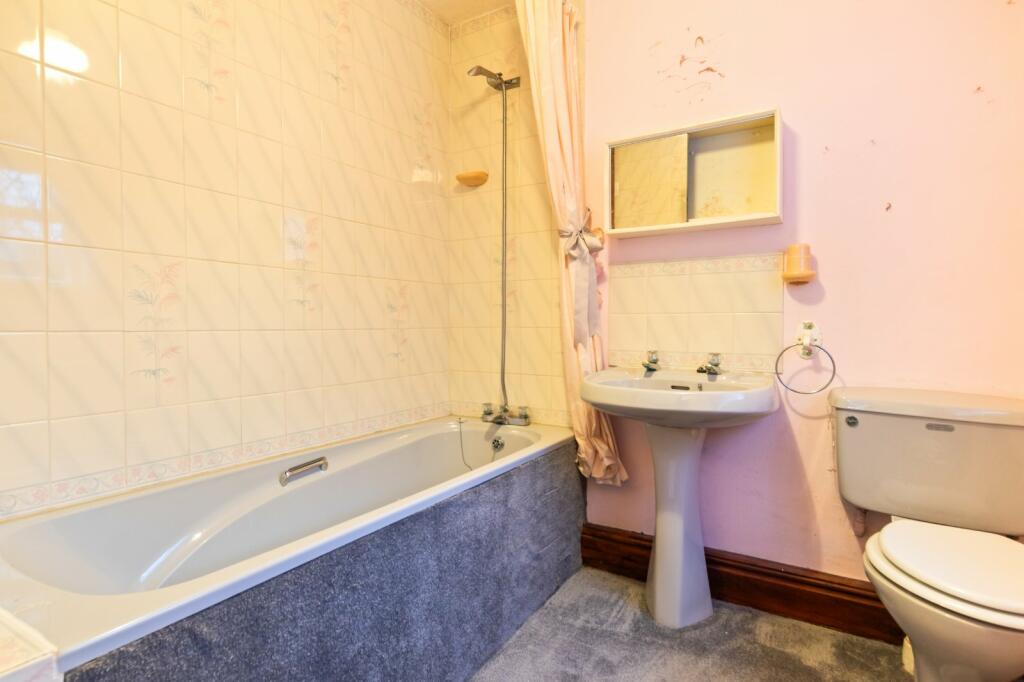 2 bed Terraced
