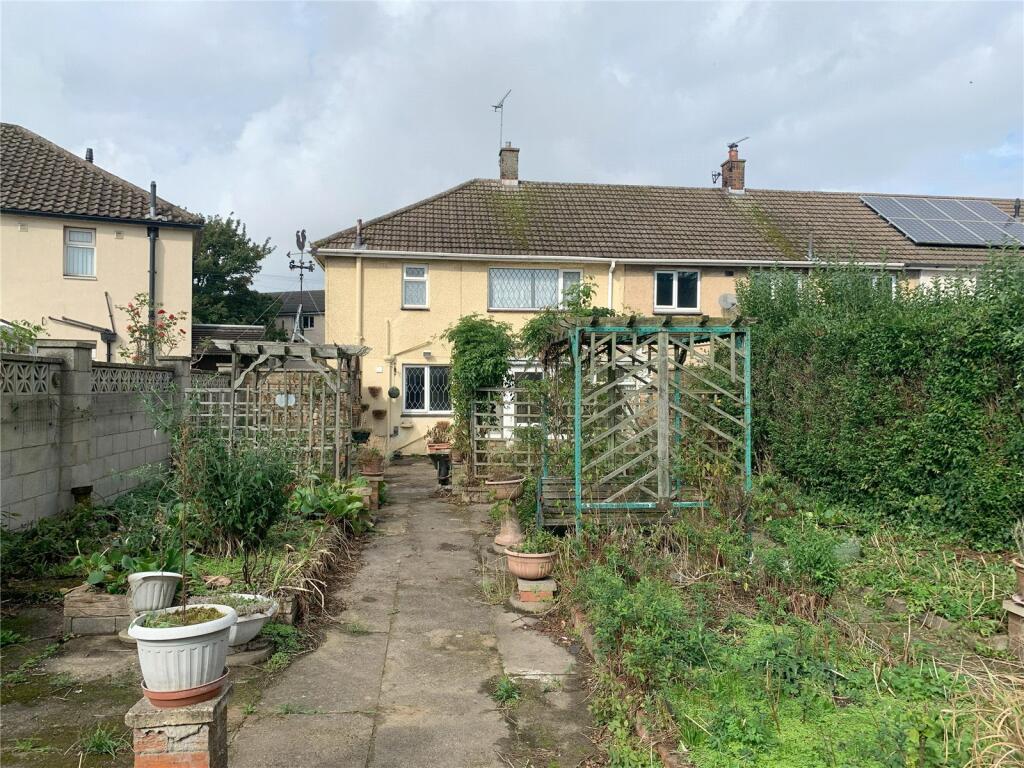 3 bed End of Terrace