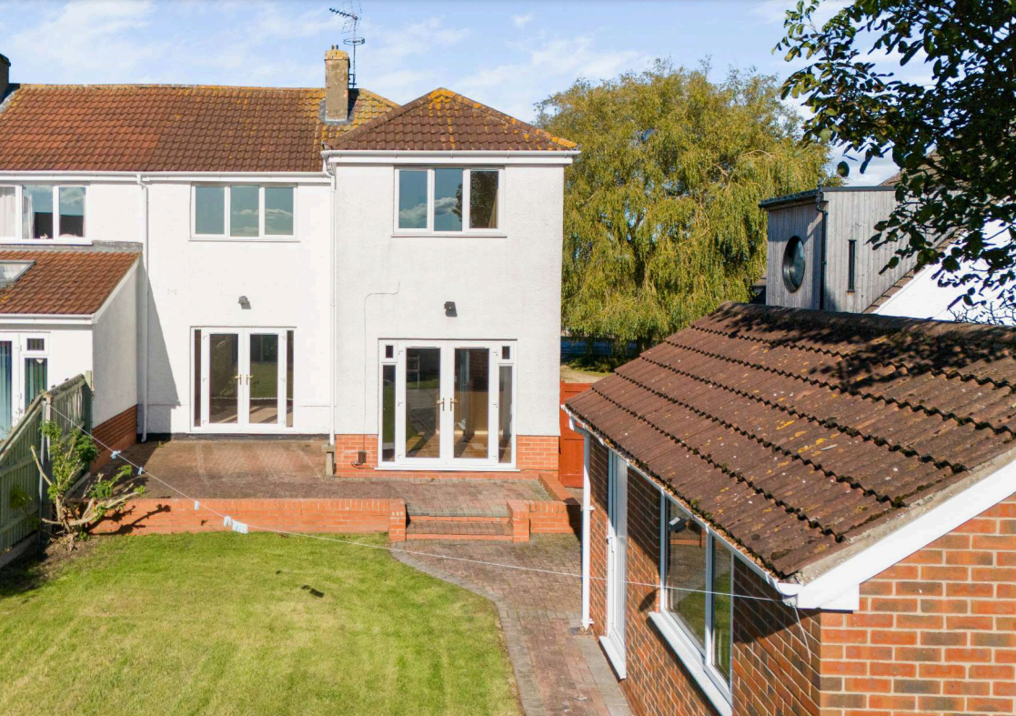 3 bed Semi-Detached