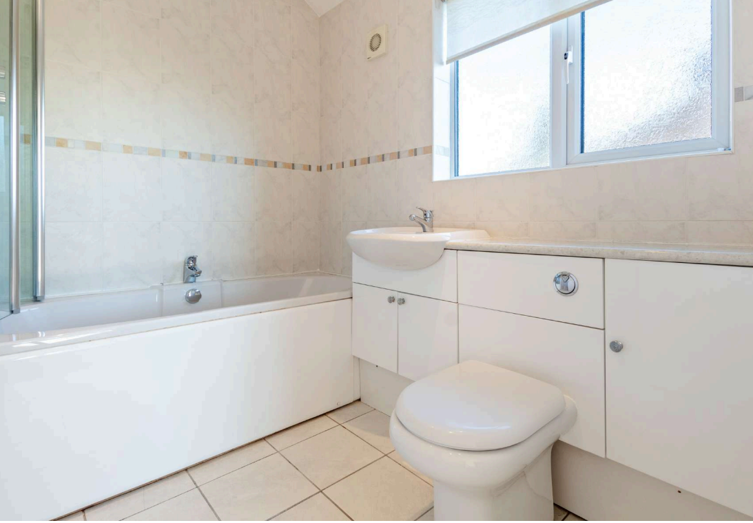 3 bed Semi-Detached