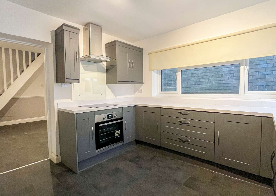 2 bed End of Terrace