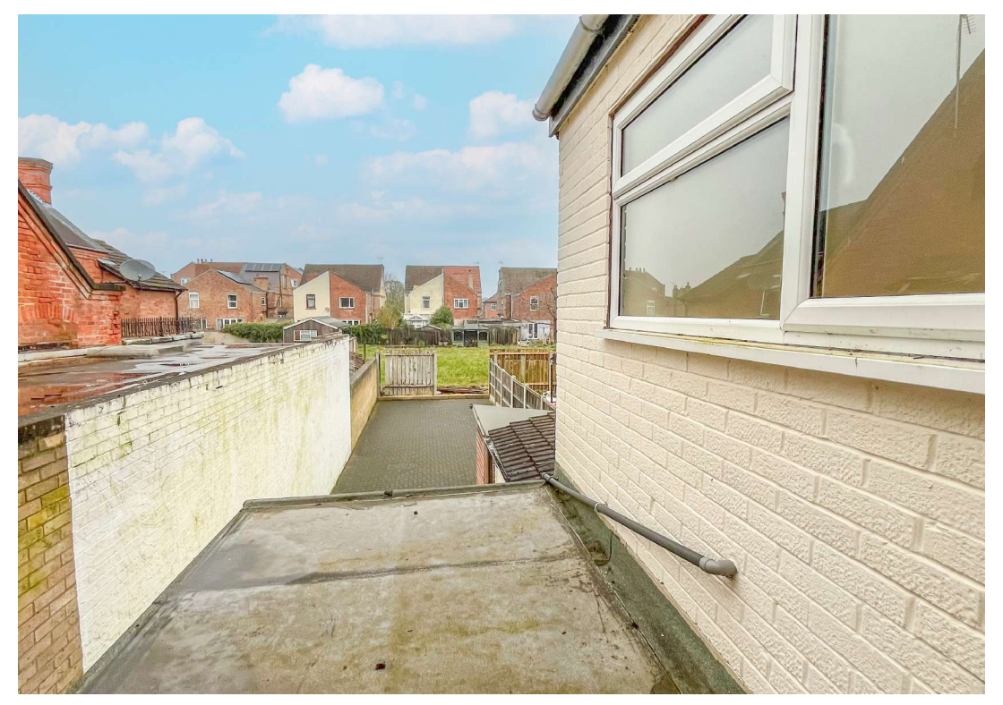 2 bed End of Terrace
