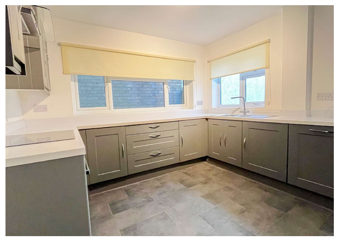 2 bed End of Terrace