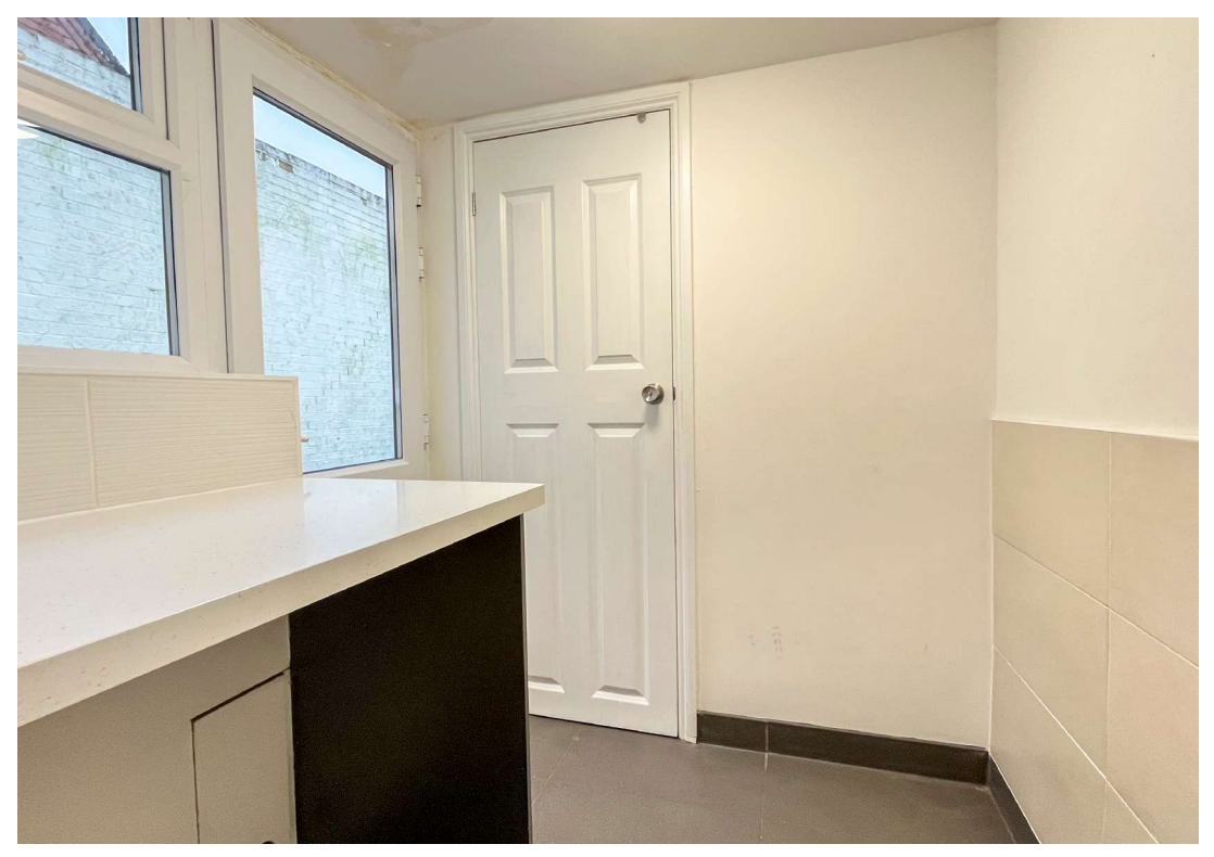 2 bed End of Terrace