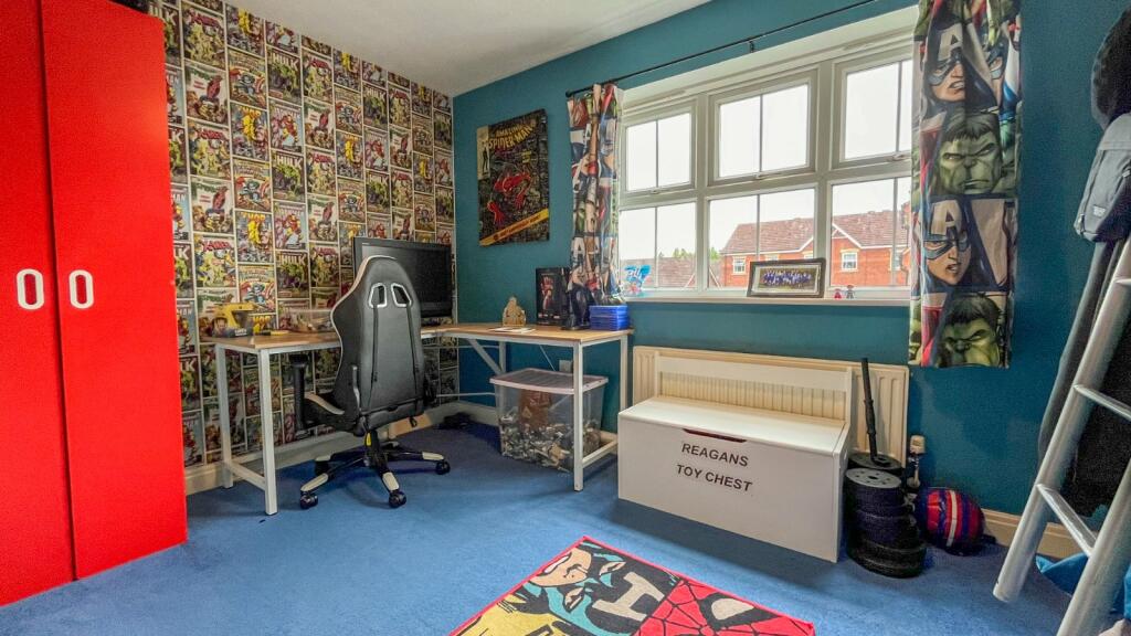 3 bed Town House