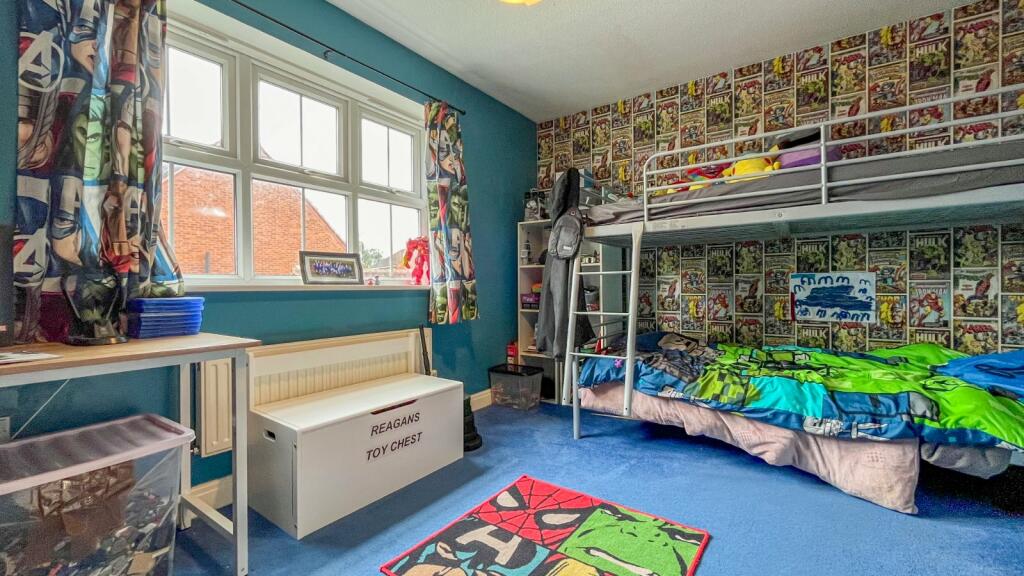3 bed Town House