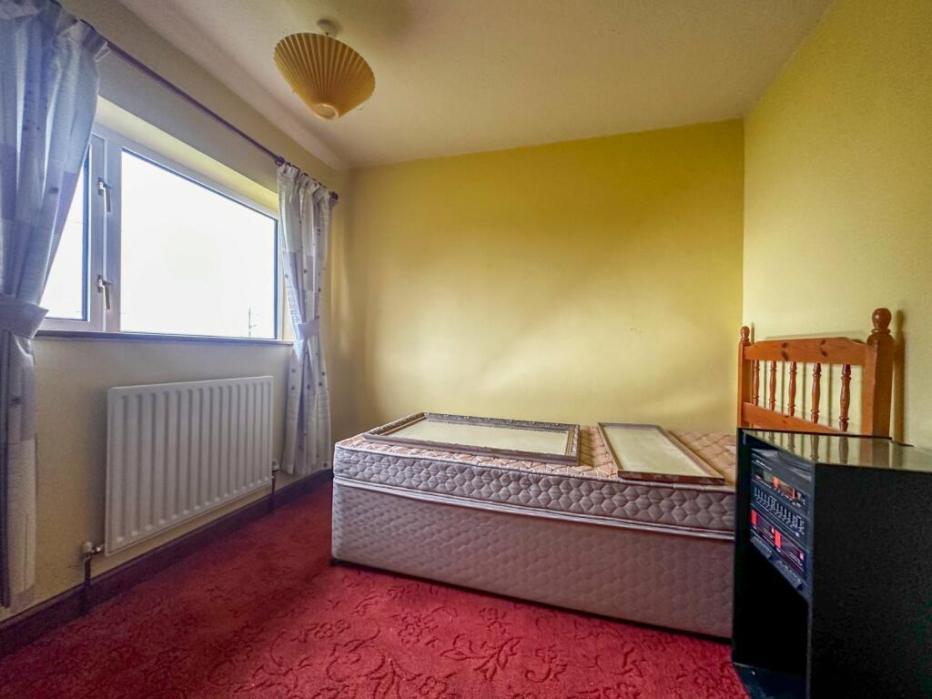 3 bed Semi-Detached
