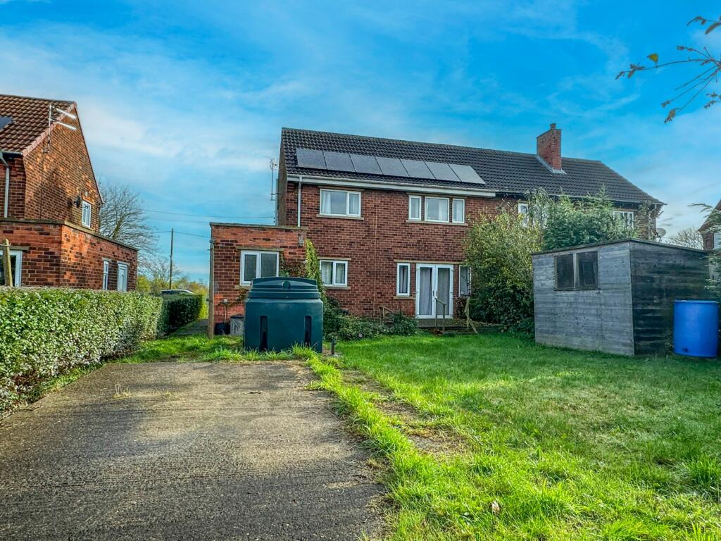 3 bed Semi-Detached